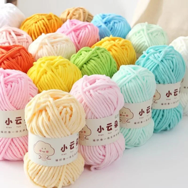50g/Roll Chenille Yarn for Crochet Solid Color Soft Warm Chenille Yarn for Amigurumi Craft Knitting Baby Blankets Plush Toys